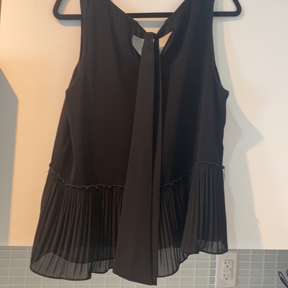 Zara Chiffon Tiered Tank - Picture 2 of 4